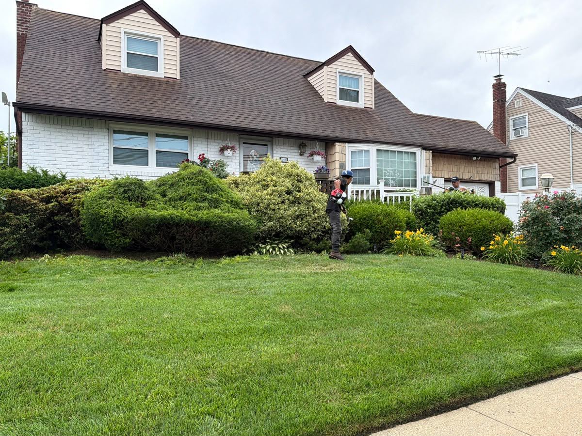 Wide, evenly cut front lawn at a Suffolk County home